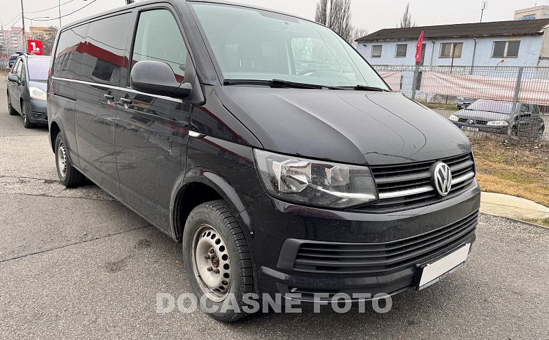 Volkswagen Transporter 2.0TDi  L2 5míst