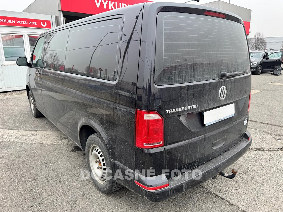 Volkswagen Transporter 2.0TDi  L2 5míst