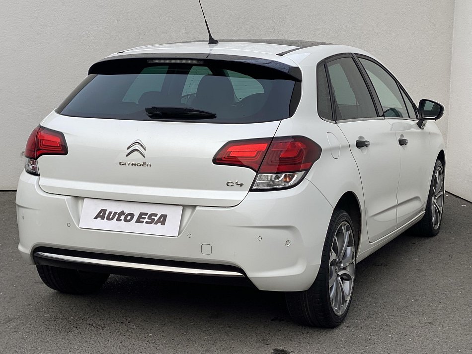 Citroën C4 1.2 PT Shine