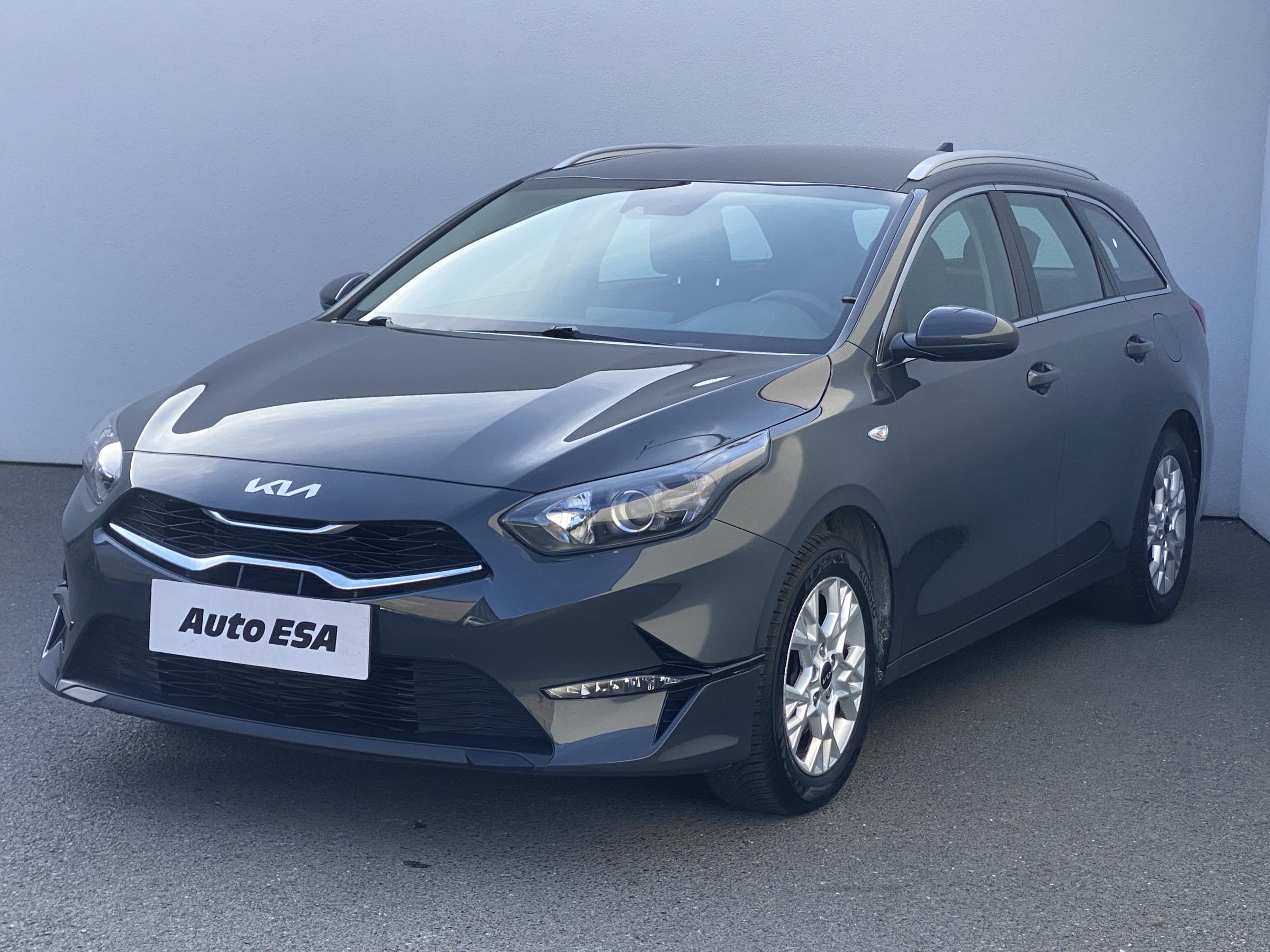 Kia Cee´d, 2022 - pohled č. 3