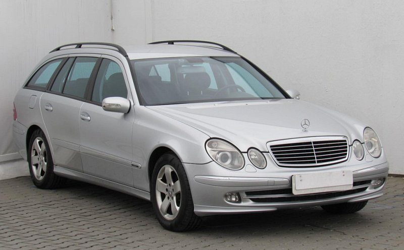 Mercedes-Benz Třída E 2.2 CDI 