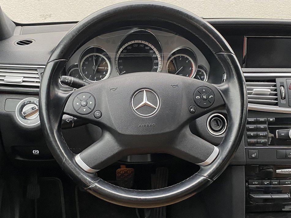 Mercedes-Benz Třída E 2.2 CDI 