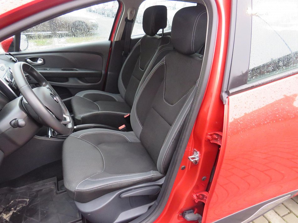 Renault Clio 1.2i 