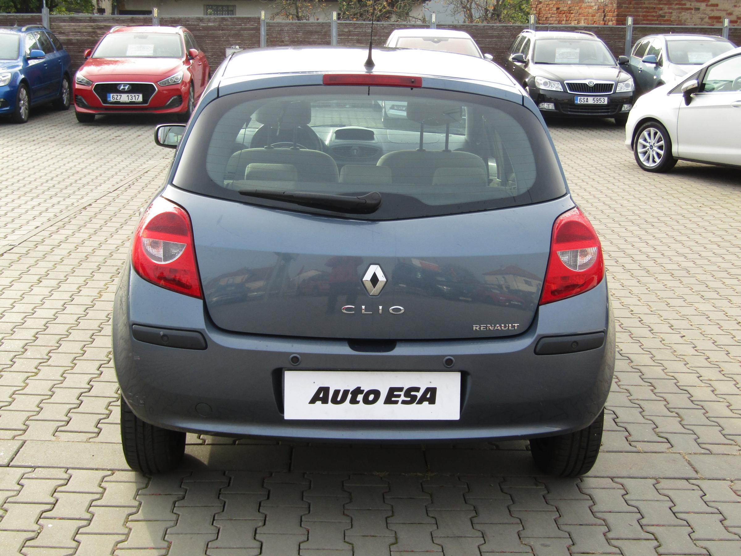 Renault Clio, 2006 - pohled č. 5