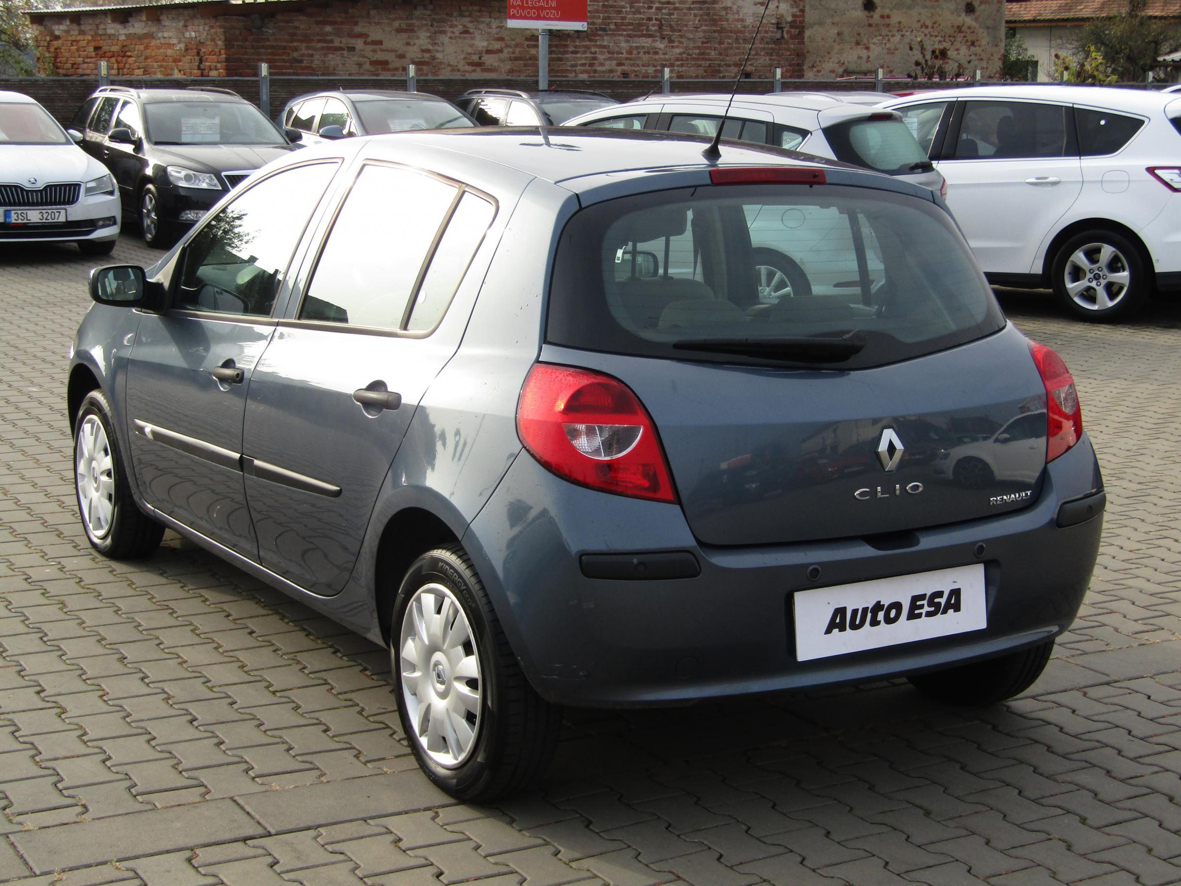 Renault Clio, 2006 - pohled č. 6