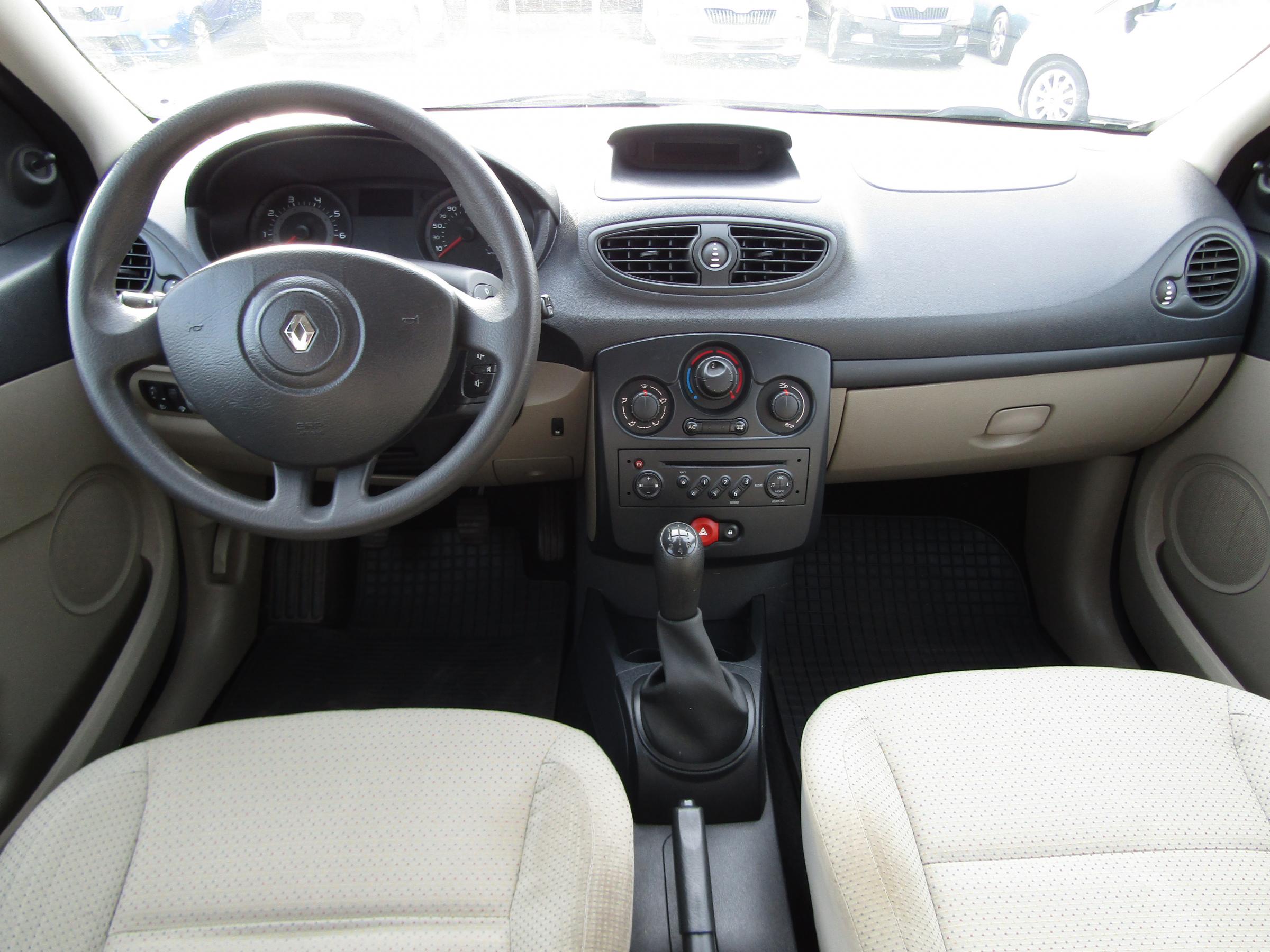 Renault Clio, 2006 - pohled č. 9