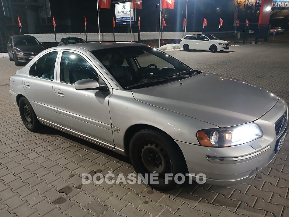 Volvo S60 2.4  D5