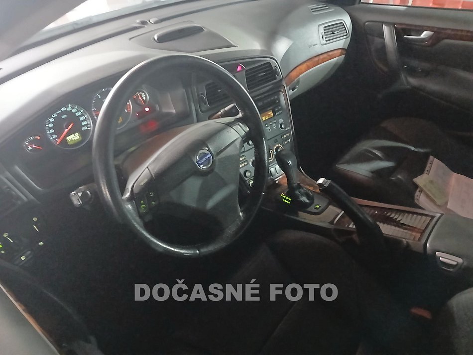 Volvo S60 2.4  D5