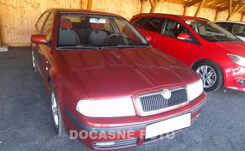 Škoda Octavia 1.6i Elegance