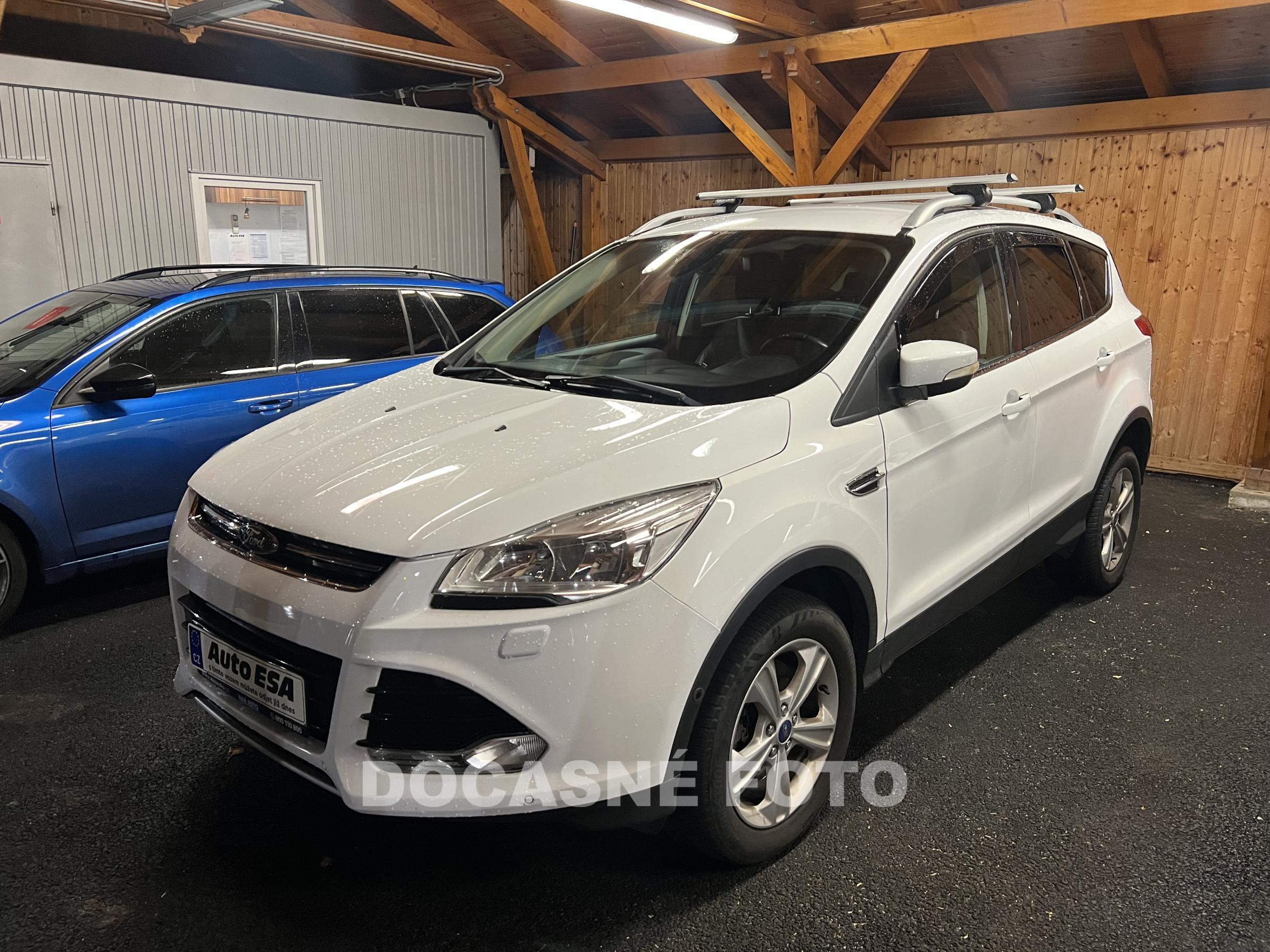 Ford Kuga, 2015