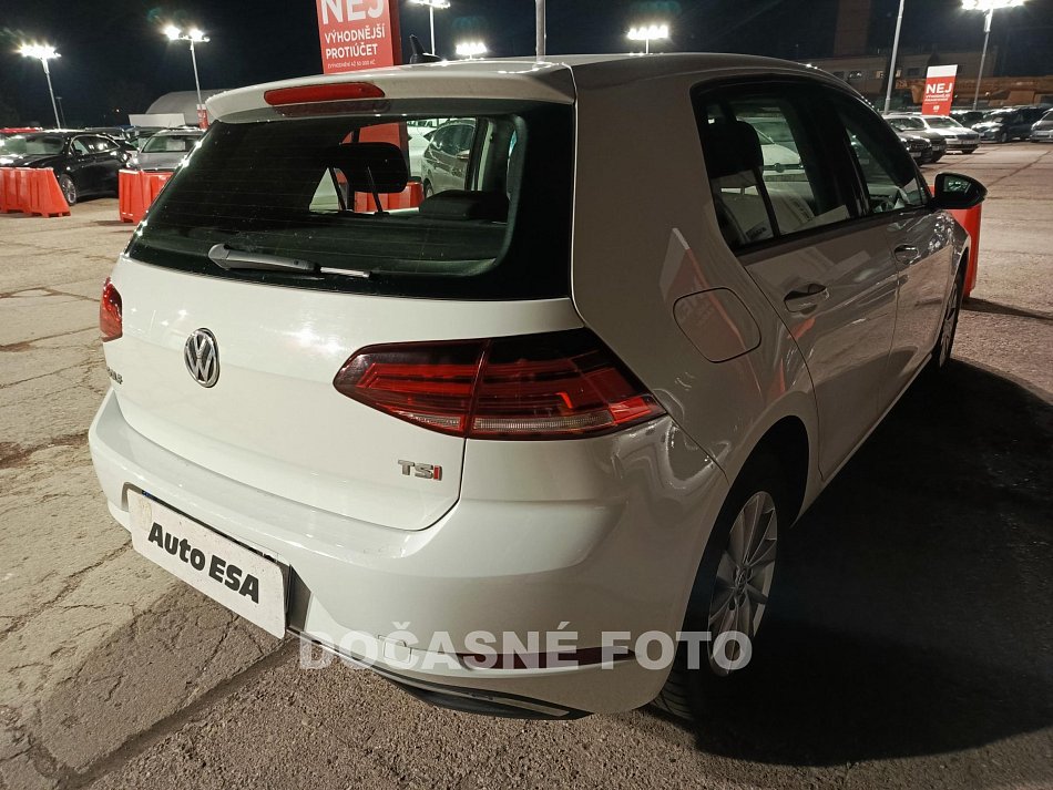 Volkswagen Golf 1.4 TSi 