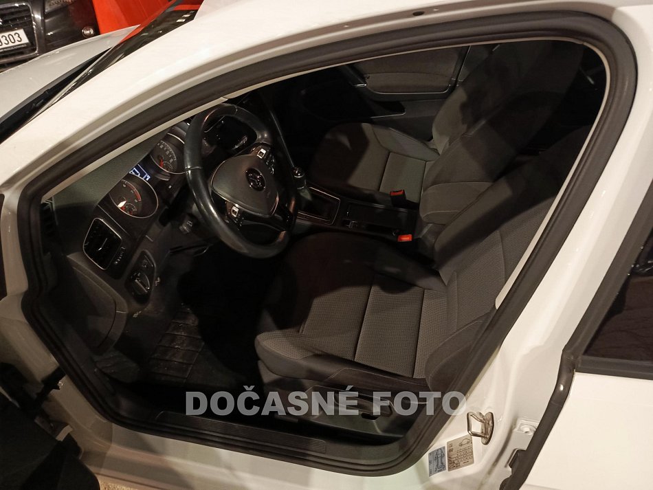 Volkswagen Golf 1.4 TSi 