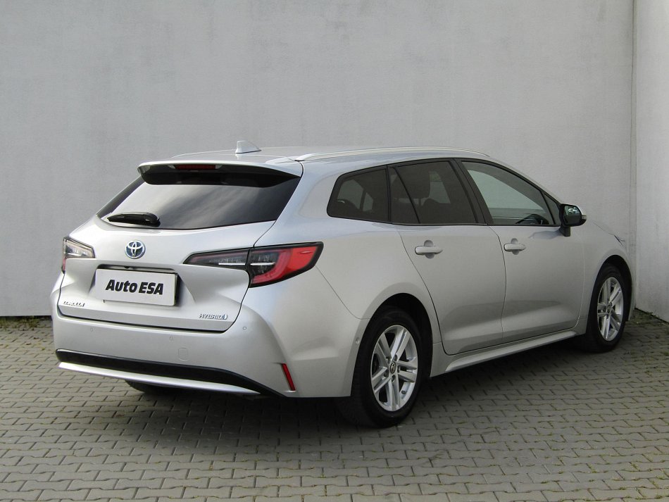 Toyota Corolla 1.8HSD Active