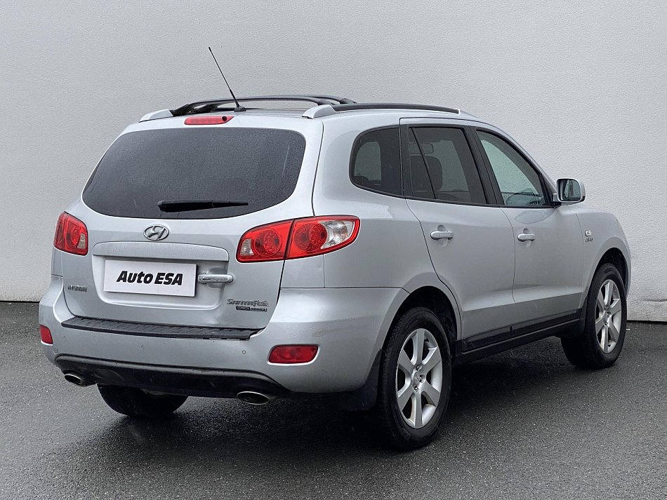 Hyundai Santa Fe 2.2CRDi  4x4 7míst