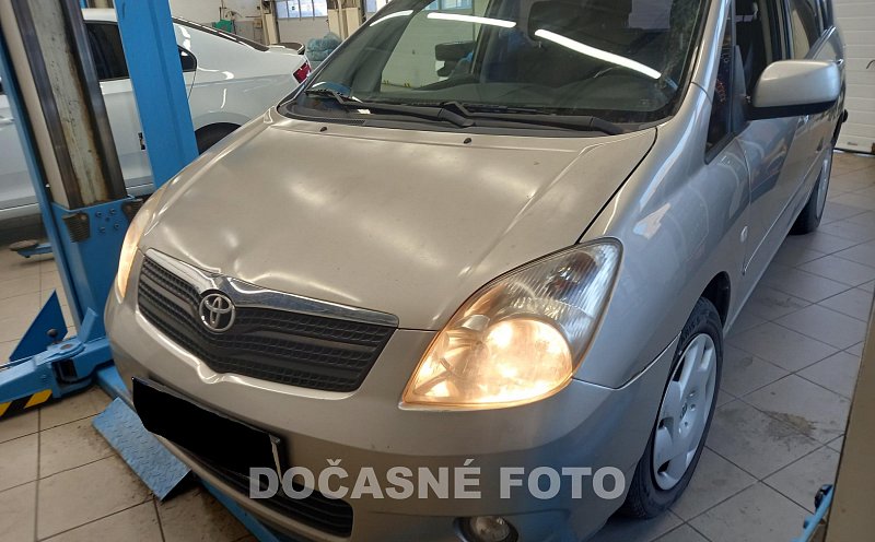 Toyota Corolla Verso 1.6 VVT-i 