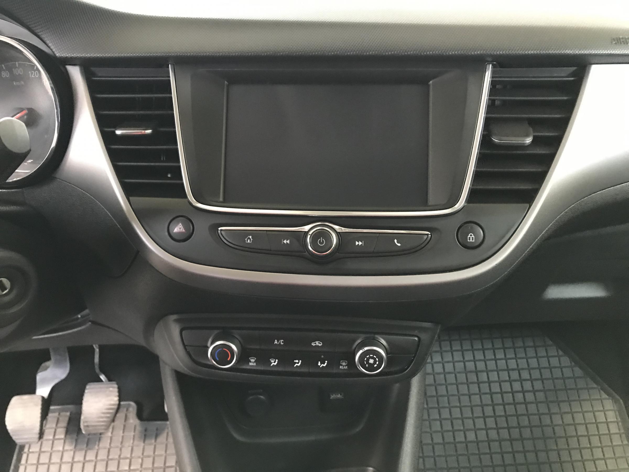 Vauxhall Crossland X, 2018 - pohled č. 17