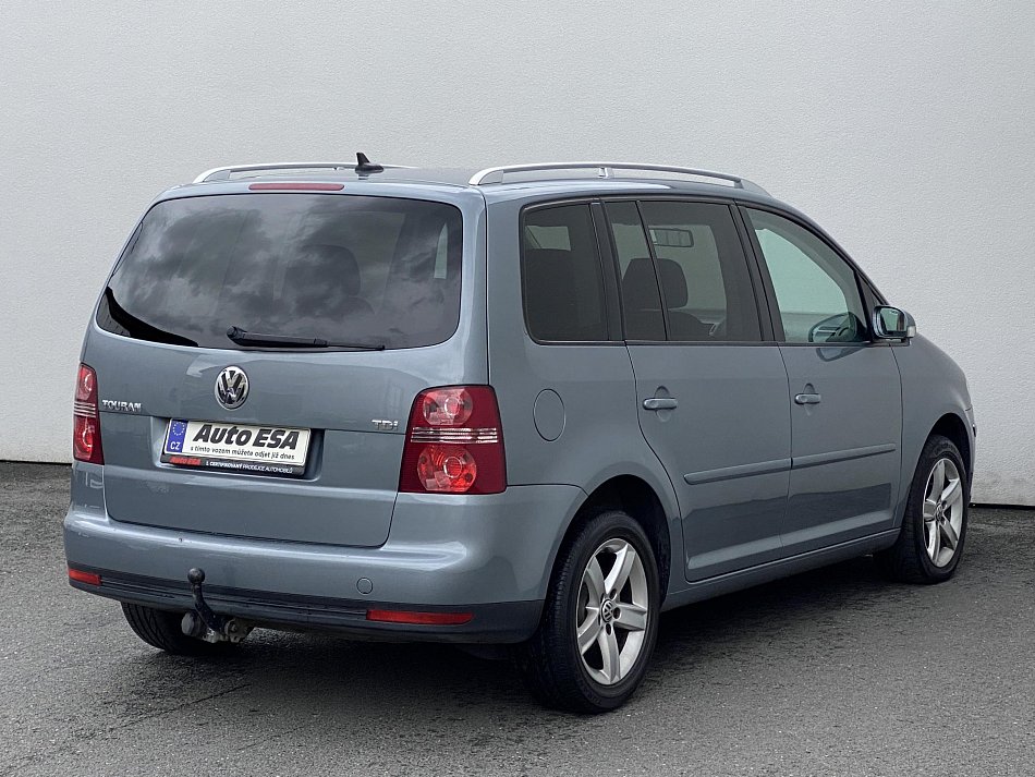 Volkswagen Touran 1.9 TDi  7míst