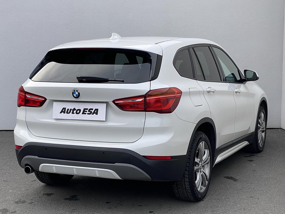 BMW X1 2.0d Sport Line xDrive 18d