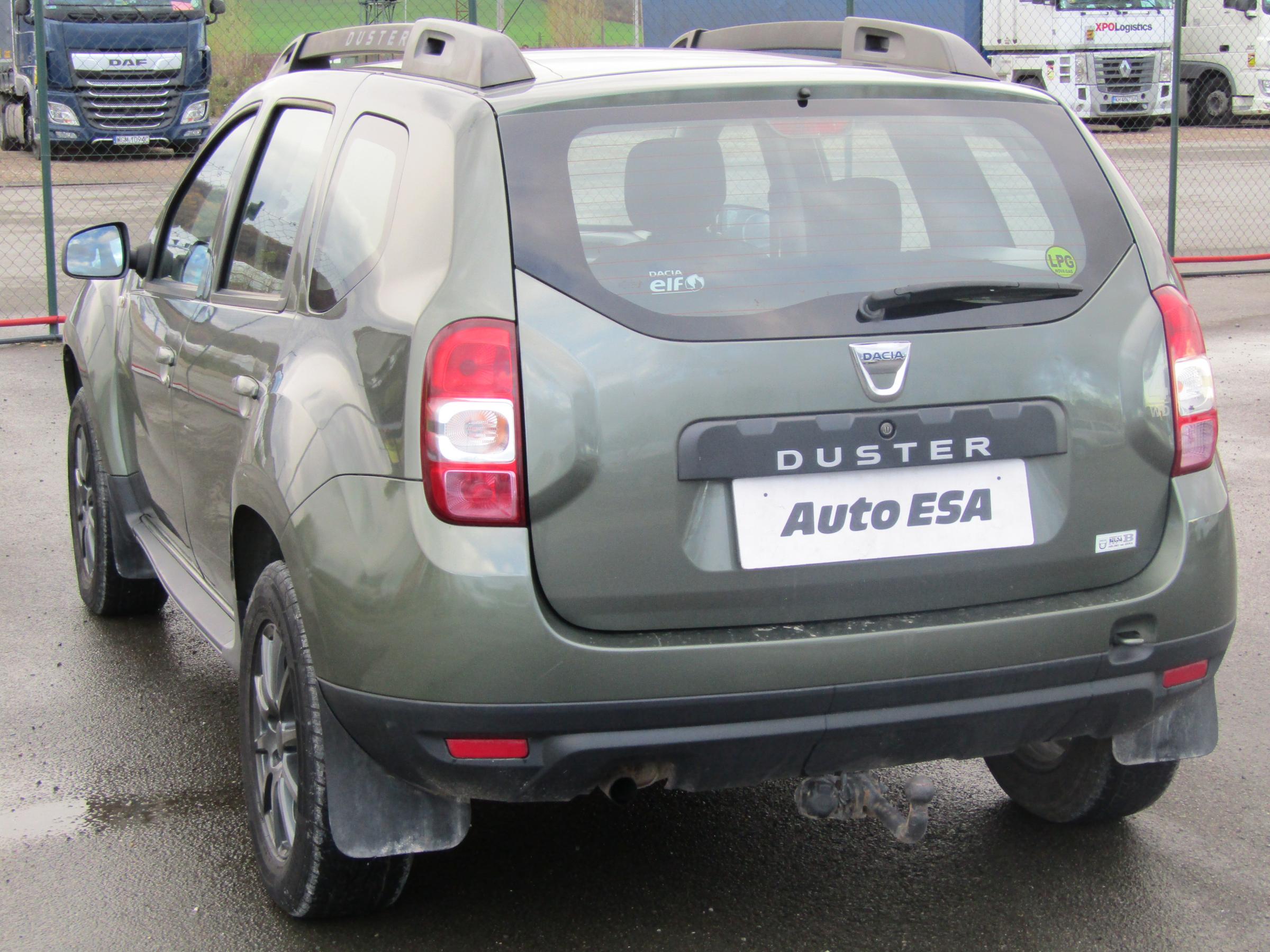 Dacia Duster, 2014 - pohled č. 4