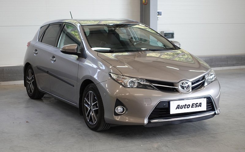 Toyota Auris 1.6i 