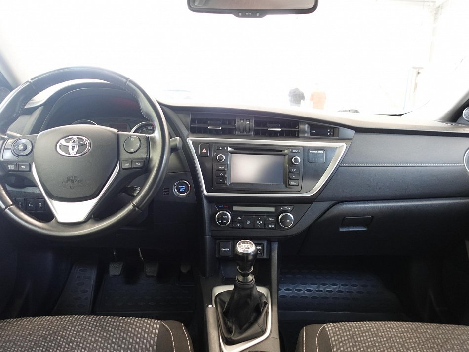 Toyota Auris 1.6i 