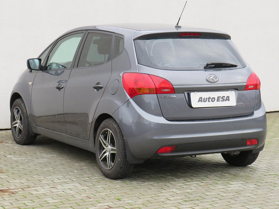 Kia Venga 1.4 i 