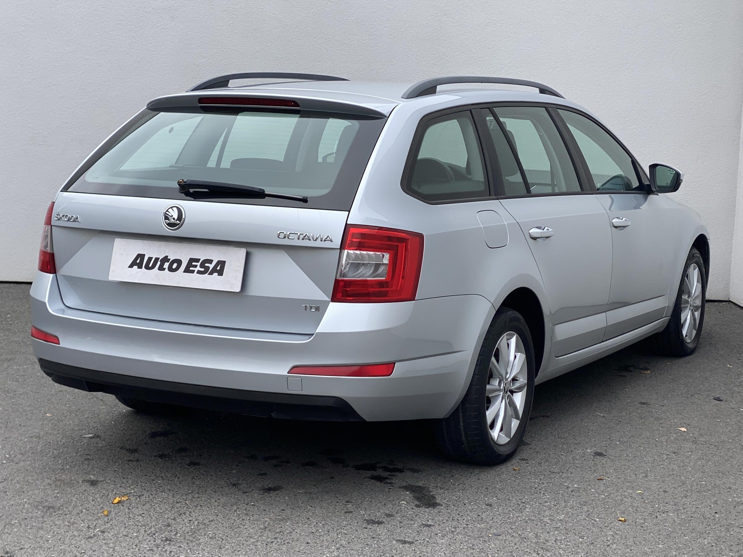 Škoda Octavia III, 2013 - pohled č. 4