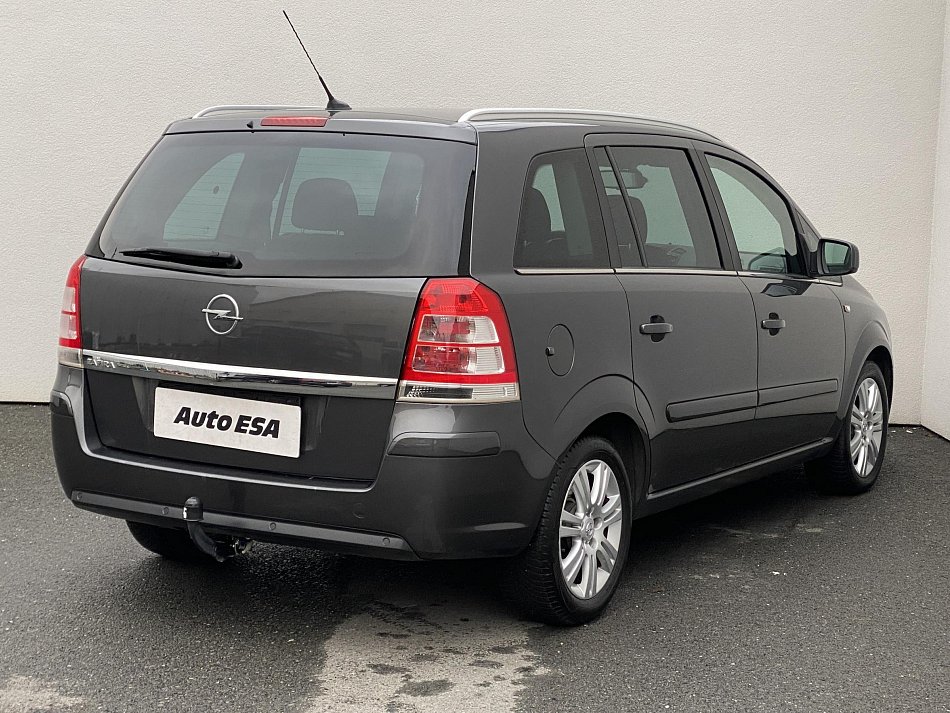 Opel Zafira 1.8i 