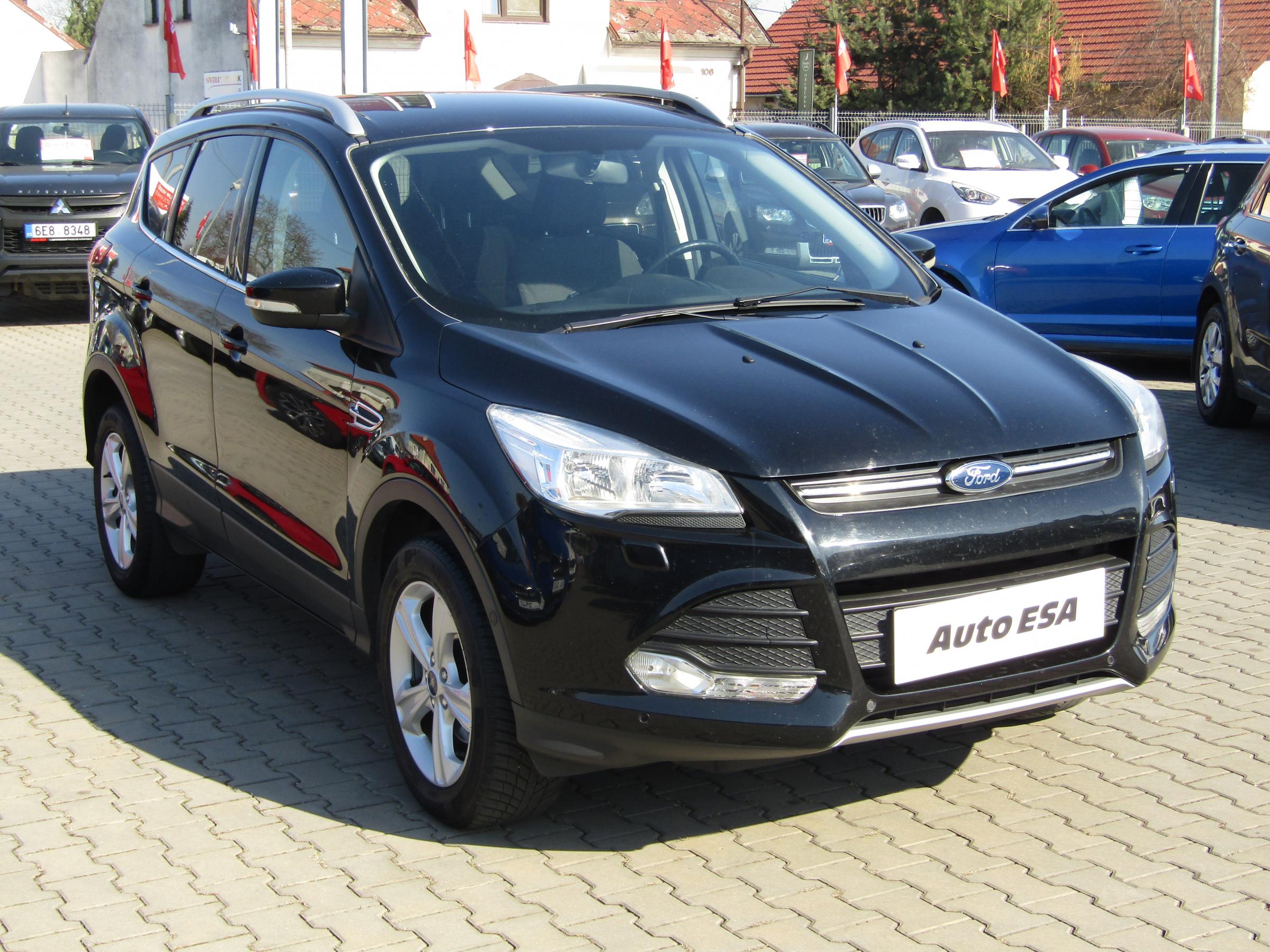 Ford Kuga, 2015