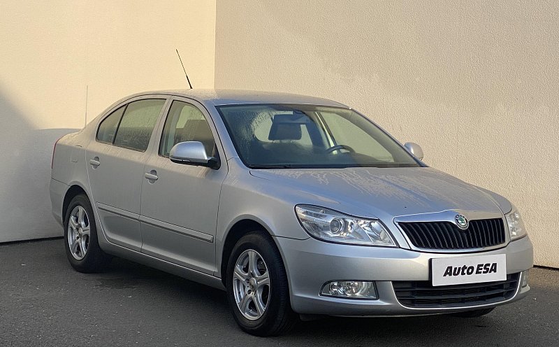 Škoda Octavia II 1.6 TDi Elegance