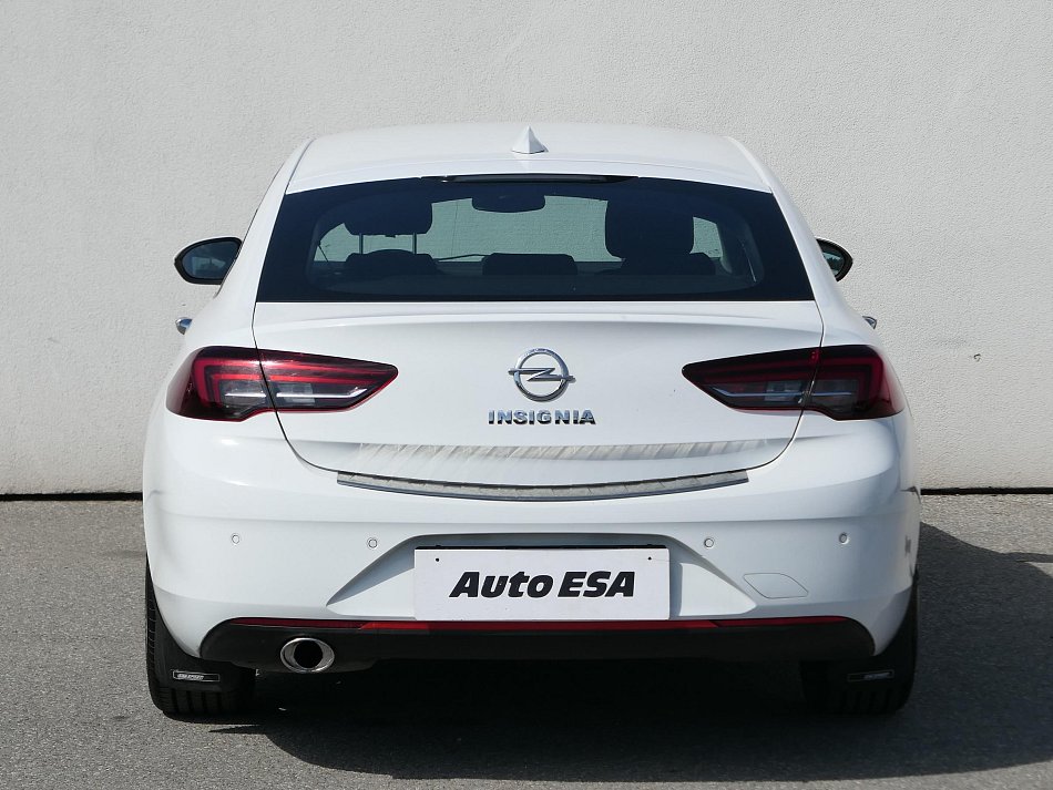 Opel Insignia 1.5 T 