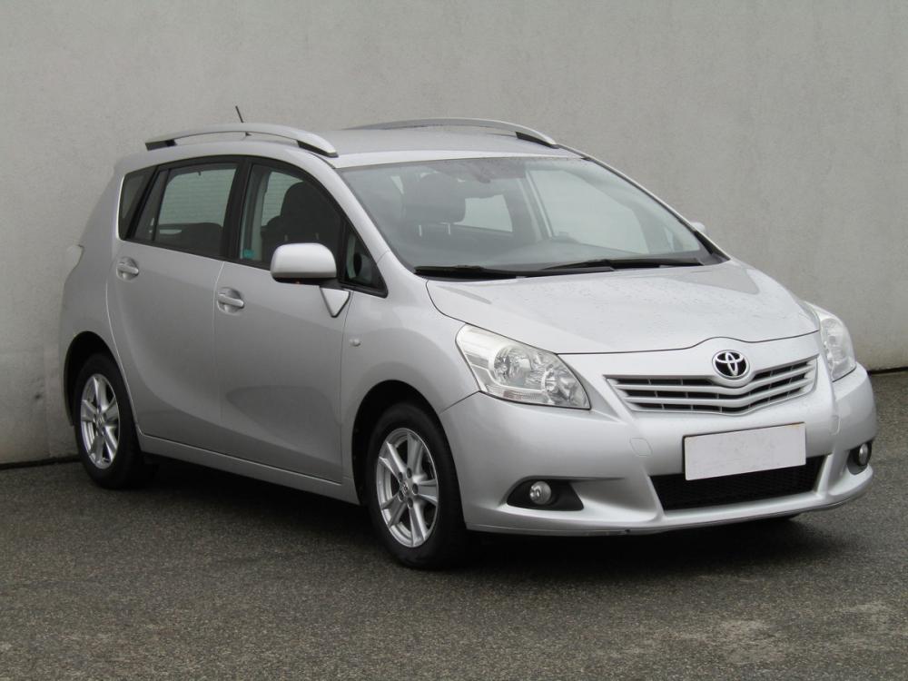 Toyota Verso, 2012