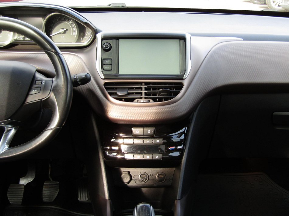 Peugeot 2008 1.6HDI 