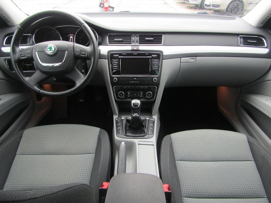 Škoda Superb II 2.0 TDi 