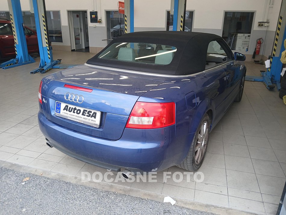 Audi A4 2.4i  Cabriolet