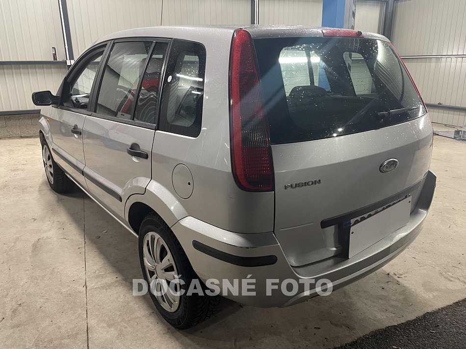 Ford Fusion 1.4i 