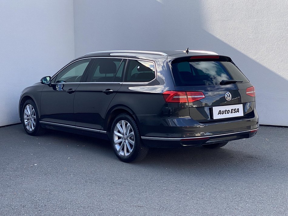 Volkswagen Passat 2.0 TDi Highline