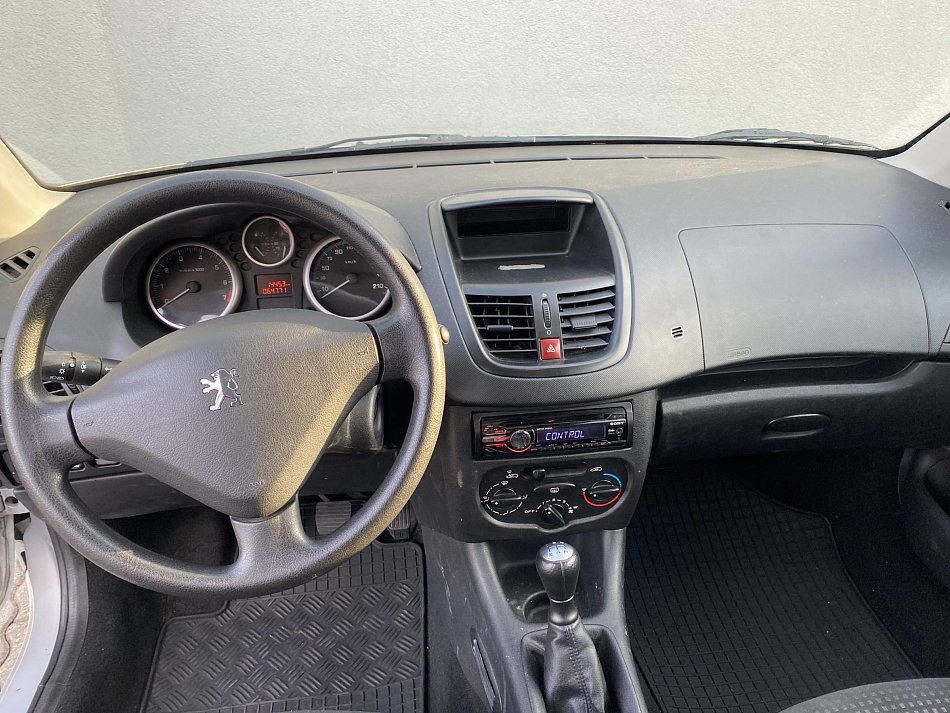 Peugeot 206 1.2i 