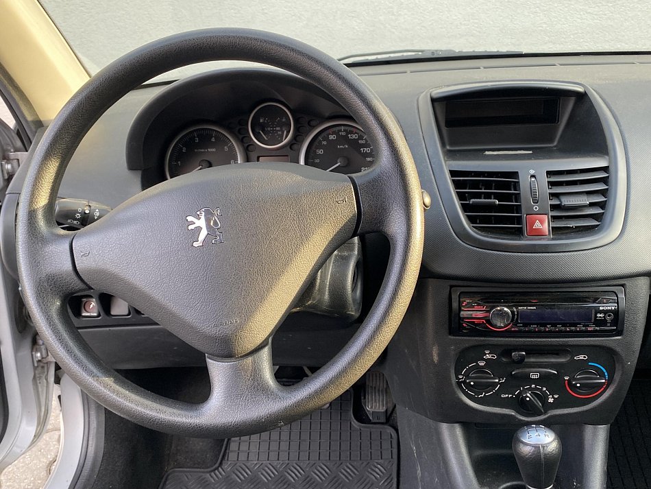 Peugeot 206 1.2i 