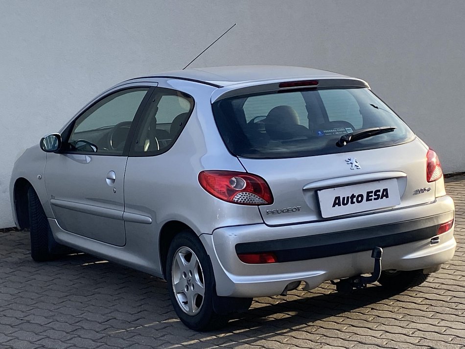 Peugeot 206 1.2i 