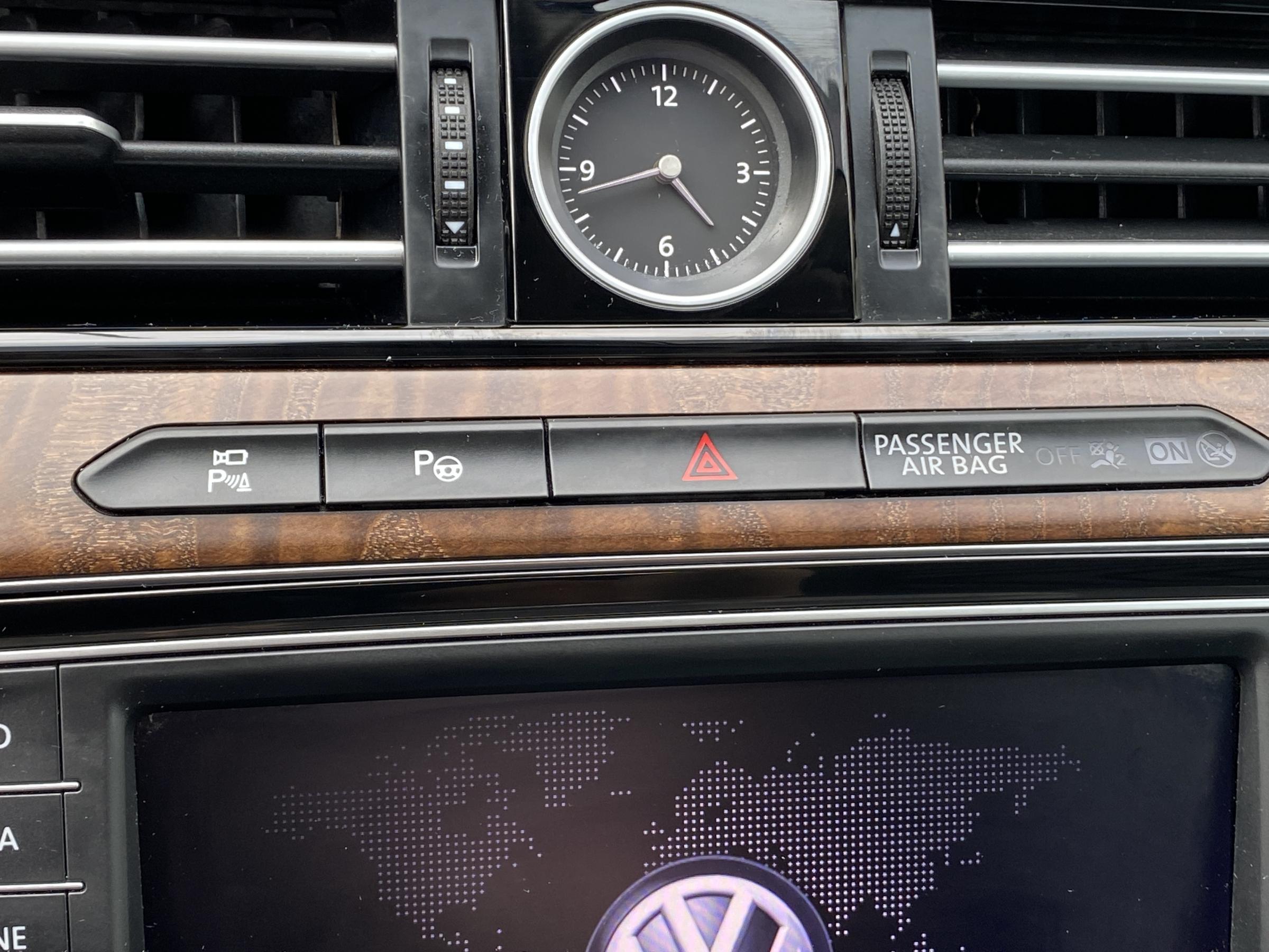 Volkswagen Passat, 2015 - pohled č. 18