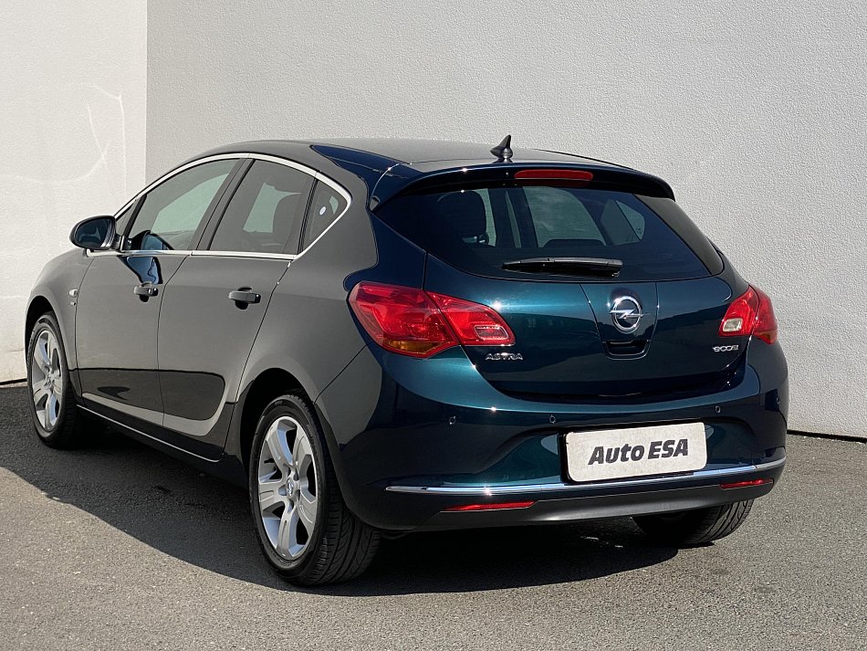 Opel Astra 1.6 CDTi 