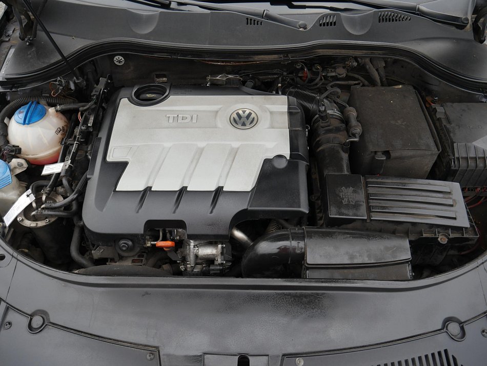 Volkswagen Passat 2.0 TDi 