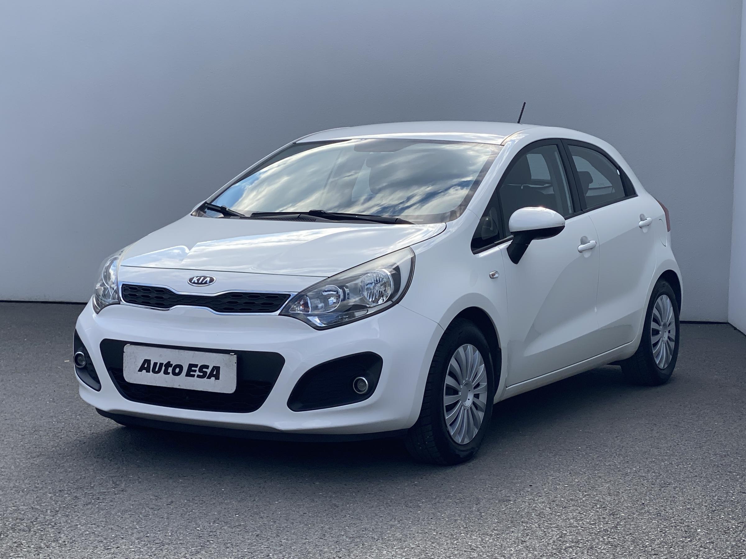 Kia Rio, 2012 - pohled č. 3