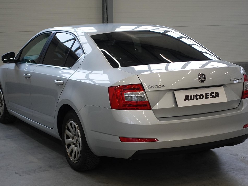 Škoda Octavia III 2.0 TDi Style