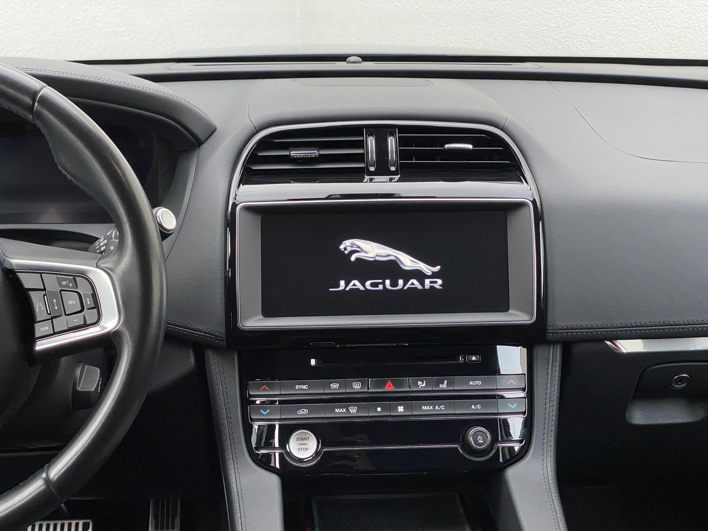 Jaguar F-Pace, 2019 - pohled č. 10