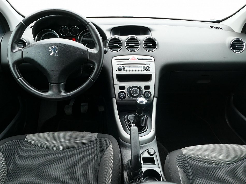 Peugeot 308 1.6 i 