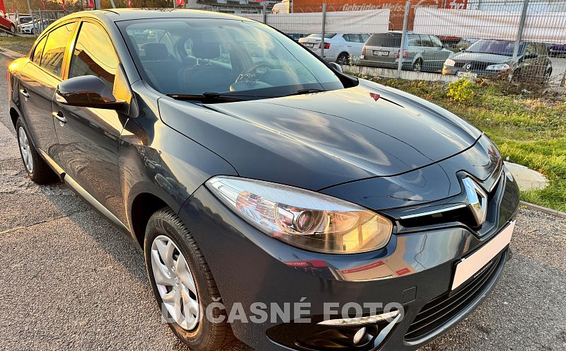 Renault Fluence 1.6i 