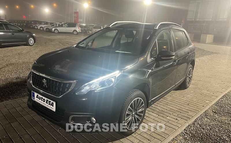 Peugeot 2008 1.2 VTi 