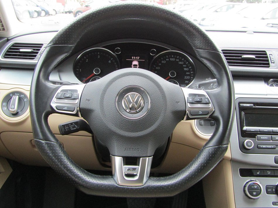 Volkswagen CC 2.0 TDi 